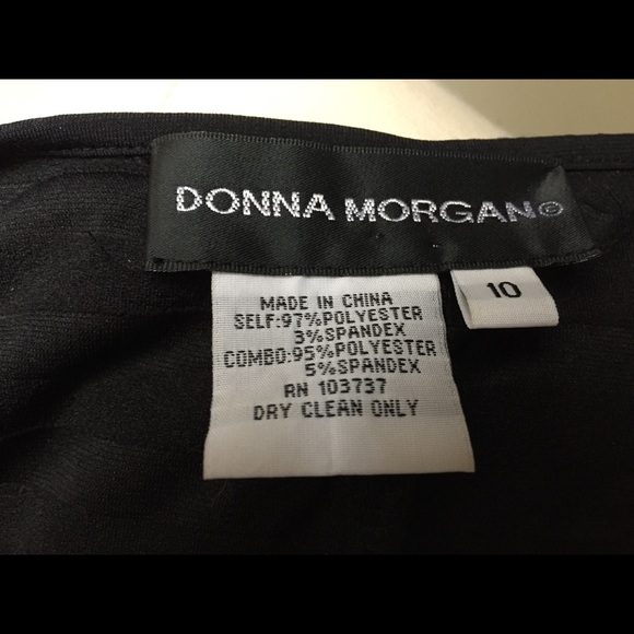 Donna Morgan sleeveless tiered little black dress - Picture 7 of 7